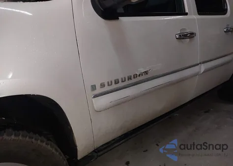 2008 Chevrolet Suburban 1500 Ltz from USA, damaged, VIN 1GNFK16328R220184